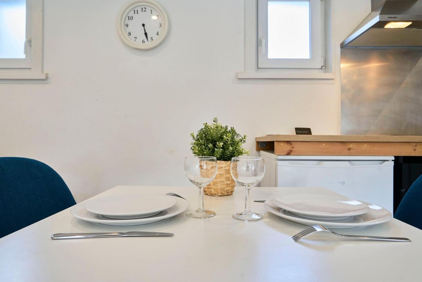 Lille Hypercentre Gares - Small Suite Экстерьер фото